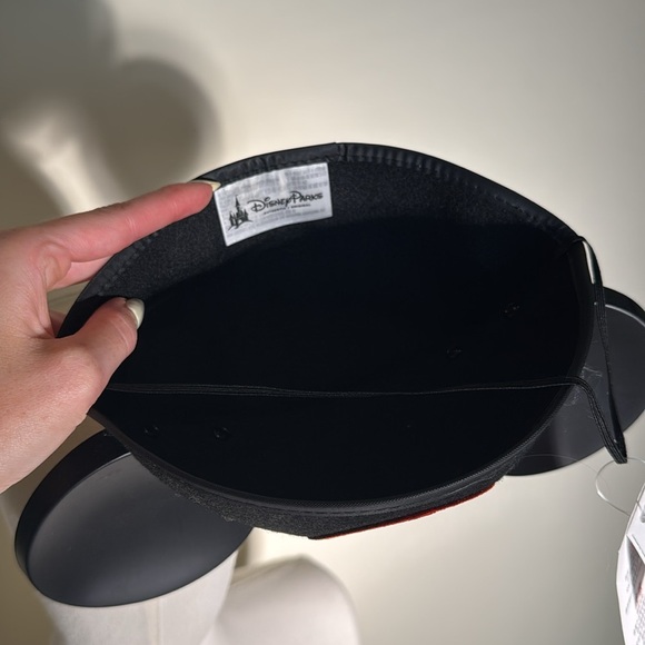 NWT Disney Disneyland Mickey Mouse Ears White and Black Hat - Picture 6 of 7